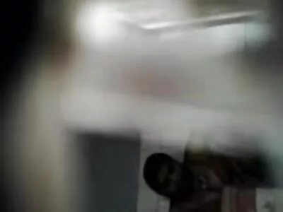 سیاہ بالوں والی گرل فرینڈز بنانے والے مردوں کے ساتھ صحبت رکھتی ہیں۔