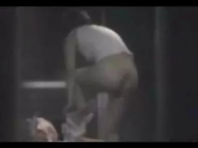 ٹیٹو بروزر پیٹیٹ سیکس پاٹ کو ہارڈ ڈکنگ دیتا ہے جس کی وہ مستحق تھی۔