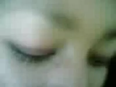 بے چین لڑکیاں باری باری داڑھی والے پیانو ٹیچر کے لنڈ پر سوار ہوتی ہیں۔
