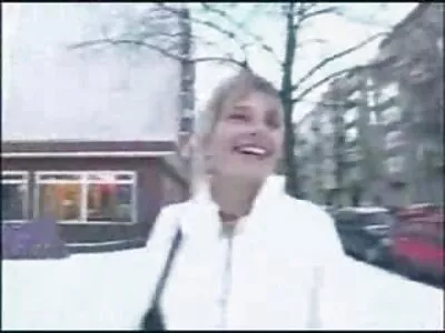 گندے مقعد کی کارروائی میں دو کنکی برونیٹ بیبس